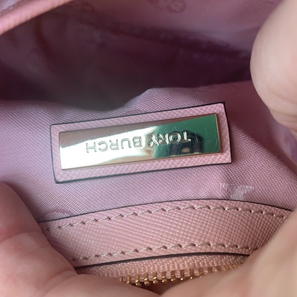 New Tory Burch Saffiano Leather “Channel”Chain Bag - Picture 13 of 16